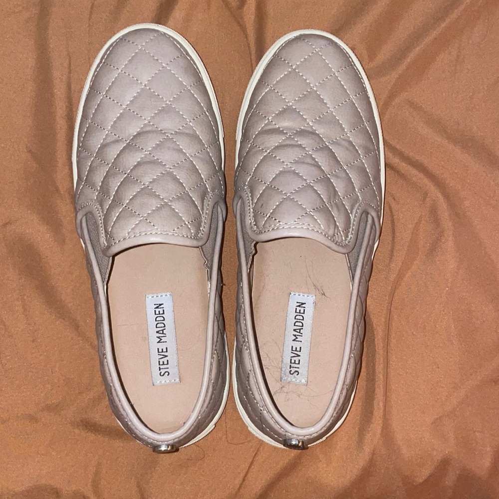 Steve Madden Slip-Ons